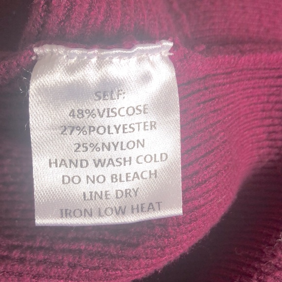 BLUIVY YOUNG CONTEMPORARY Dolman Sweater - Picture 3 of 4